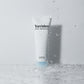 TORRIDEN DIVE IN Cleansing Foam er en skånsom vannbasert rens som rengjør effektivt uten å irritere eller strippe huden for fuktighet. Passer alle hudtyper inkludert sensitiv, spesielt tørr, normal og kombinert hud. Inneholder panthenol med pleiende egenskaper og åtte typer hyaluronsyre som tilfører fukt og mykgjør huden. Vegansk. 150 ml. Bundle