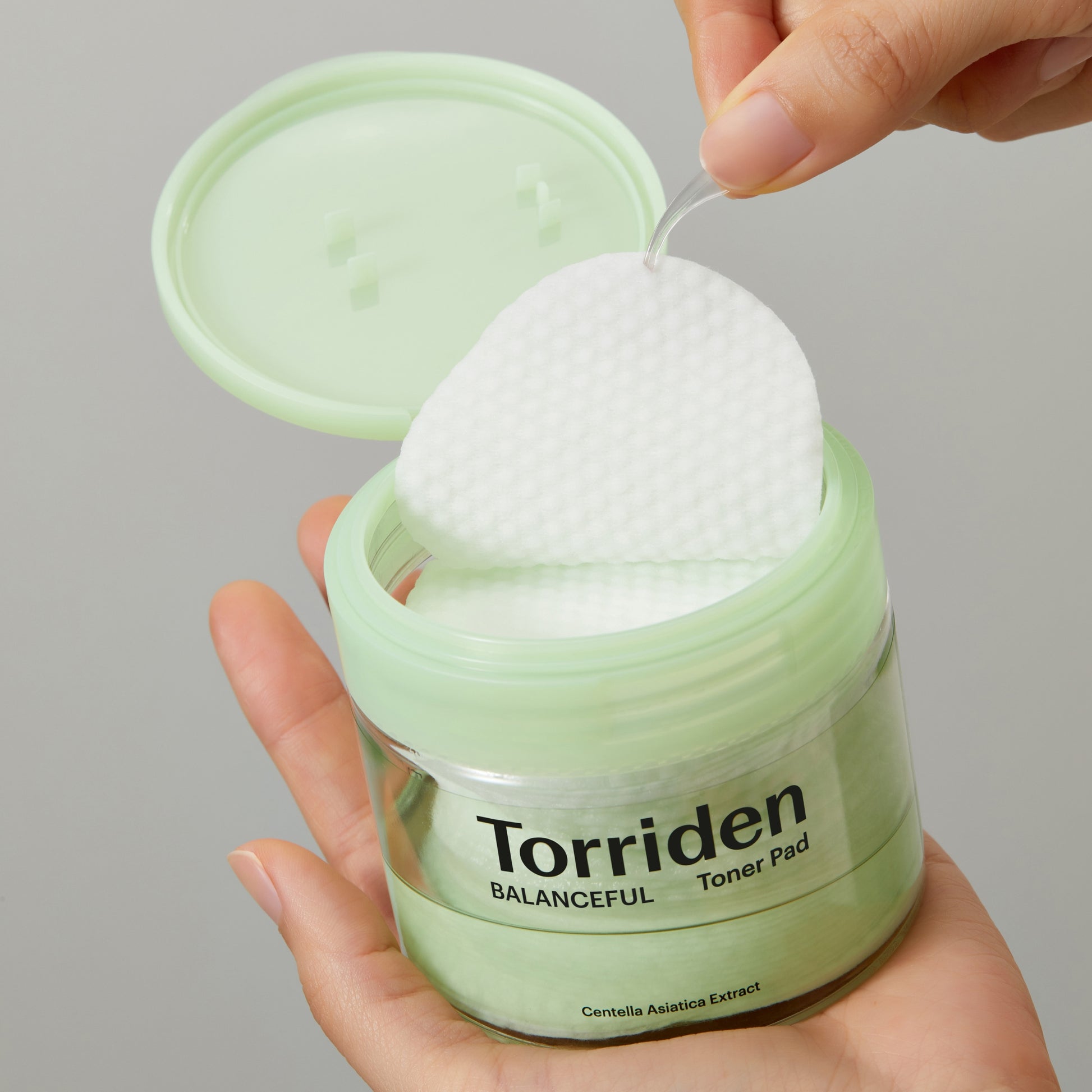 Torriden Balanceful Toner Pad 70stk med eksfolierende PHA/LHA, mild kjemisk eksfoliering og fuktighetsgivende egenskaper