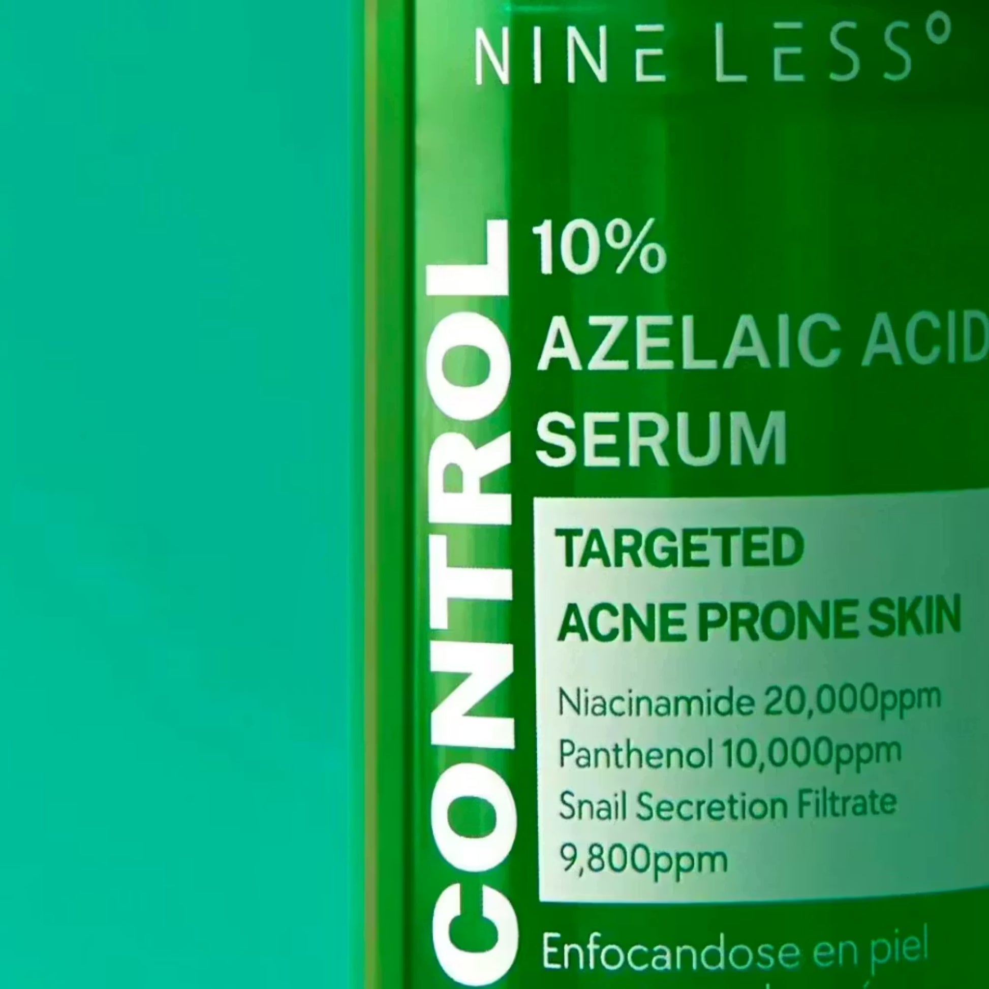 NINE LESS A-Control 10 prosent Azelaic Acid Serum for ansiktet reduserer kviser og rødhet, passer sensitiv hud og rosacea, styrker hudbarrieren